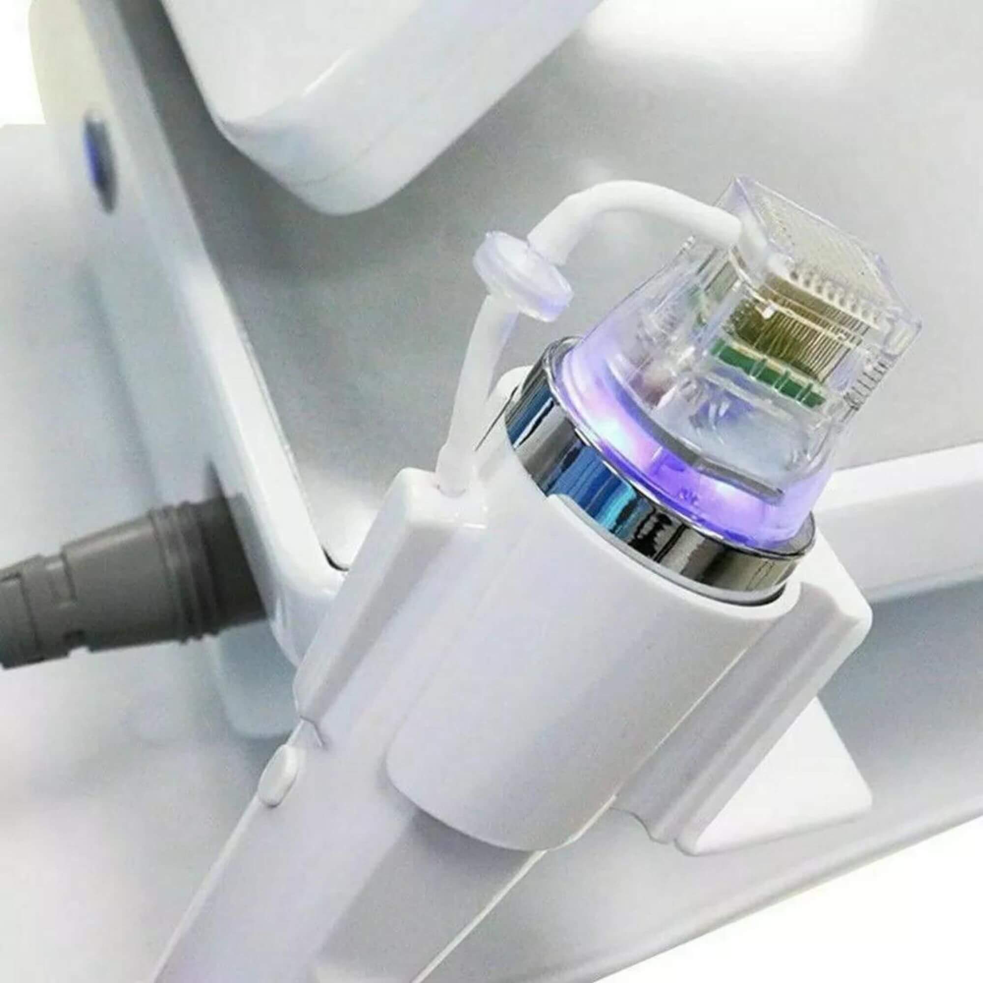 Professional RF Needling Machine for Skin Tightening & Wrinkle Reduction (Max. 3.5mm Depth)